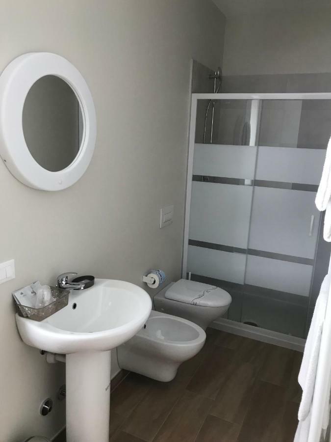 Casa Patrizia Hotell Gravellona Toce Eksteriør bilde