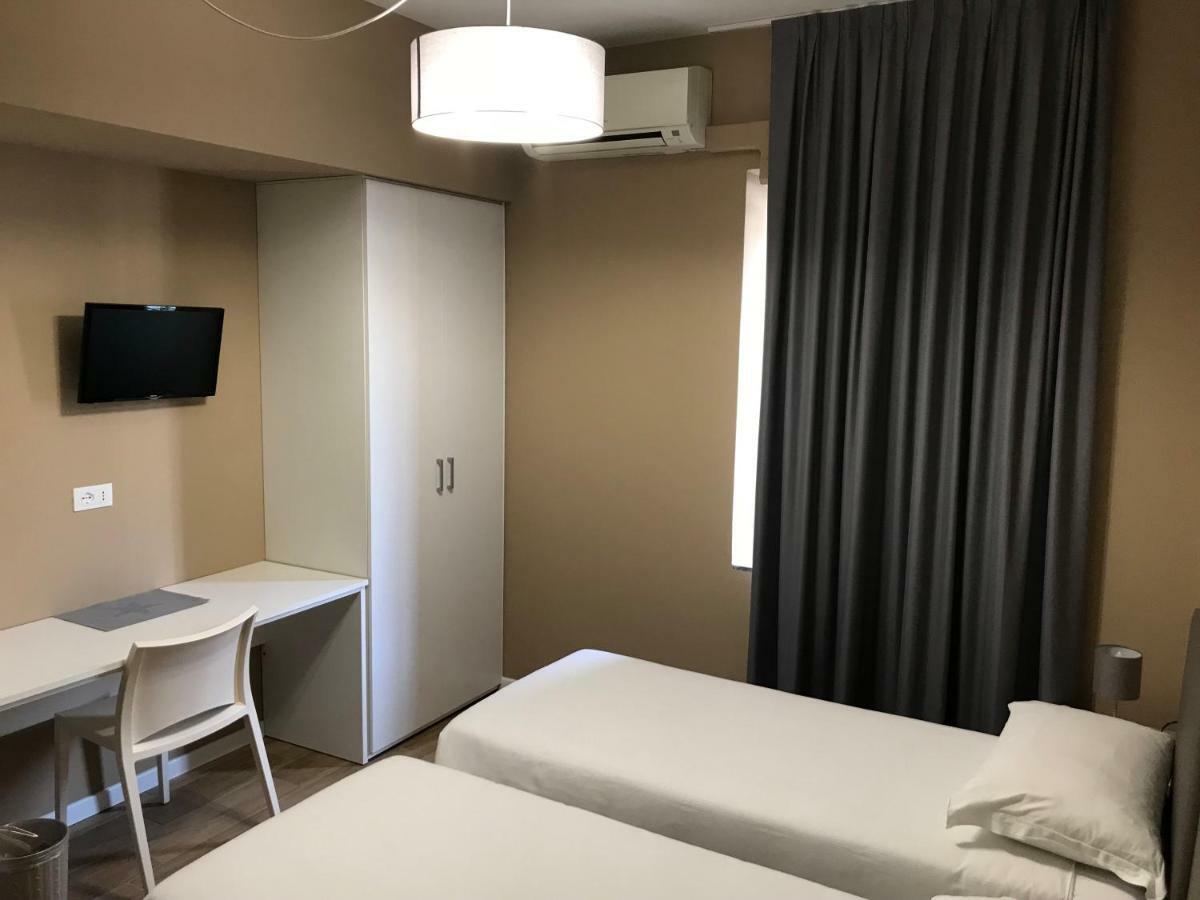 Casa Patrizia Hotell Gravellona Toce Eksteriør bilde