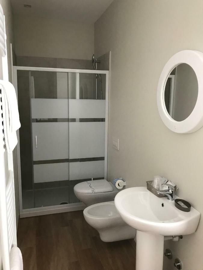 Casa Patrizia Hotell Gravellona Toce Eksteriør bilde