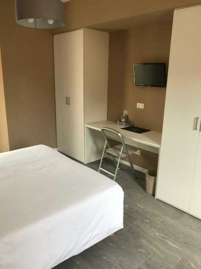 Casa Patrizia Hotell Gravellona Toce Eksteriør bilde